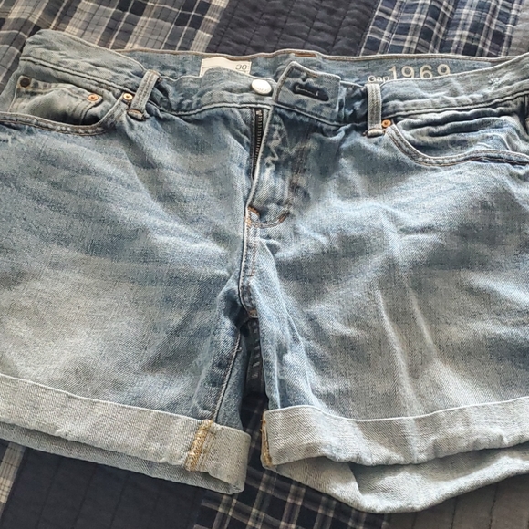 GAP Pants - COPY - Gap Jean Shorts